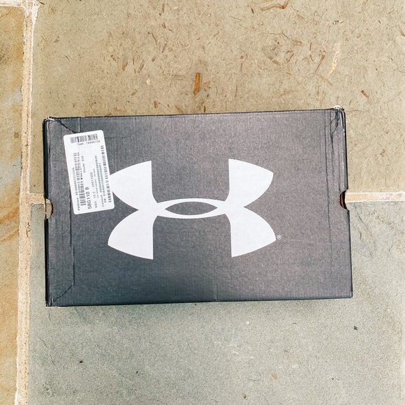 Under Armour Men's Drive 5 Basketball Shoe - Picture 8 of 8